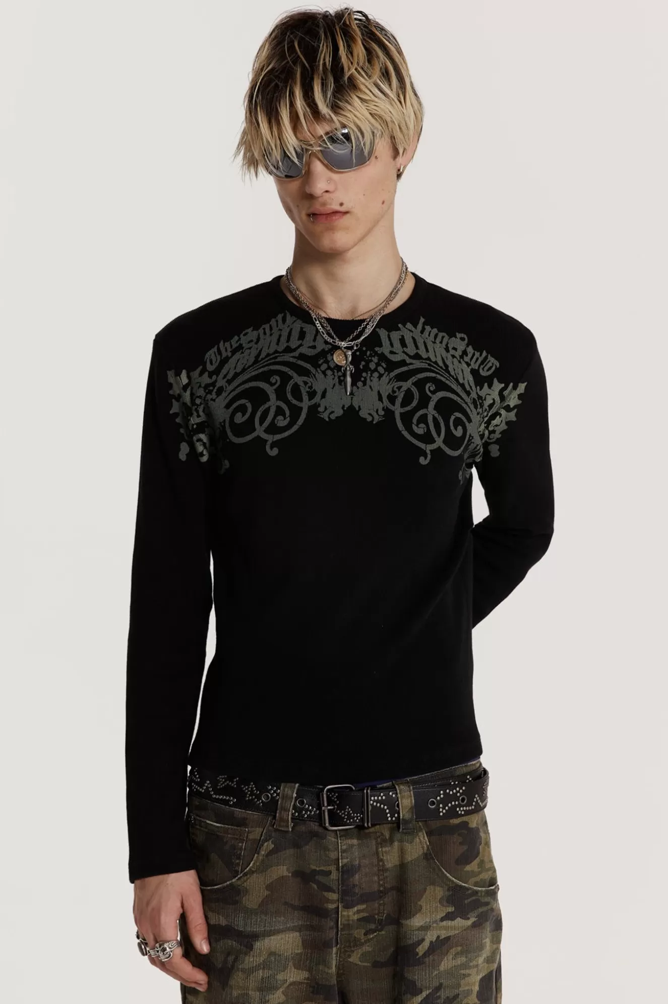 Hot Tainted Long Sleeve Tee Men T-Shirts